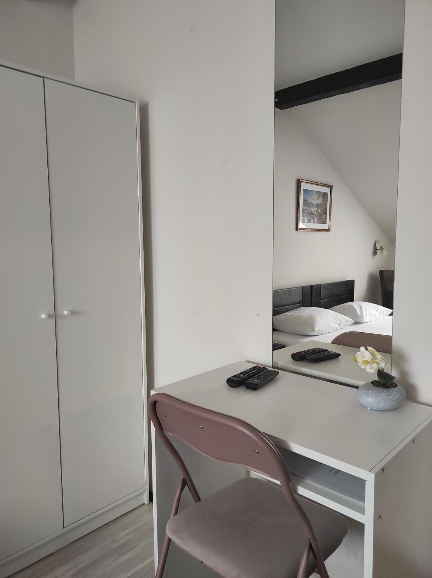 Apartments & Accommodation Stojic Novi Sad Buitenkant foto