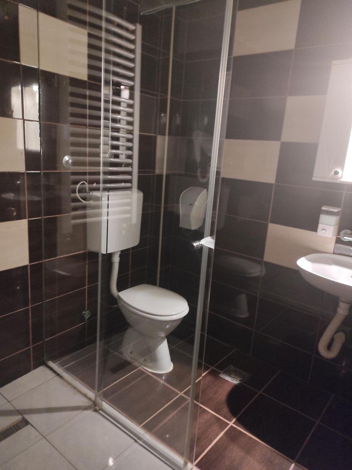 Apartments & Accommodation Stojic Novi Sad Buitenkant foto